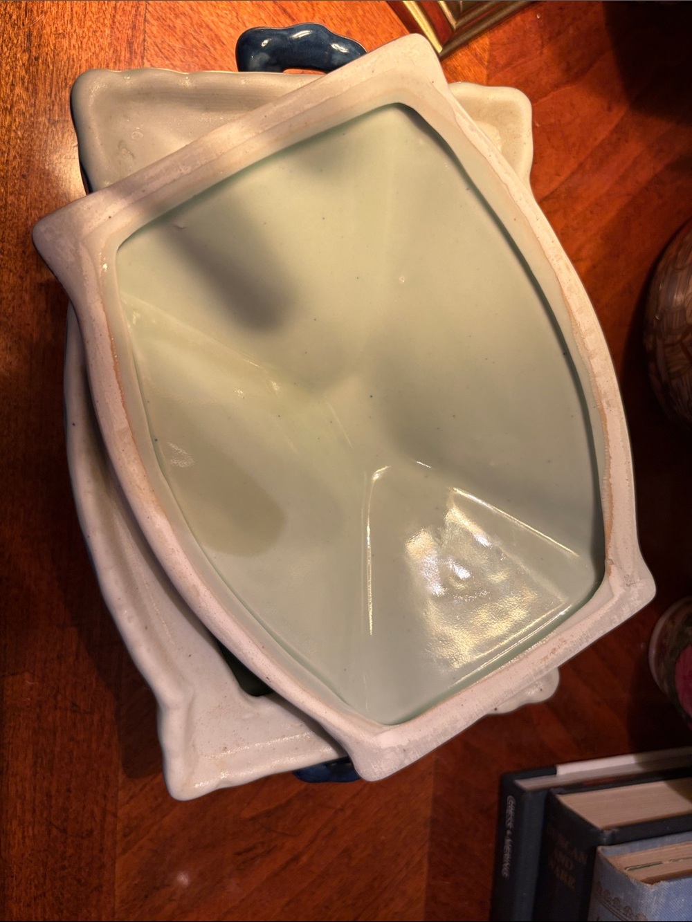 Blue Willow Decorative Porcelain Covered Dish- Classic GrandMillenial Home Decor - Picture 7 of 11